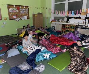 Foto noc s knihou 5